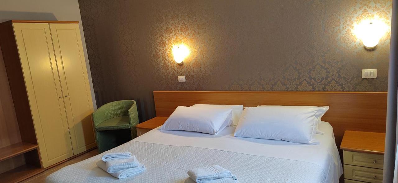 Hotel Nuovo Rondo 세스토 산 지오반니 외부 사진