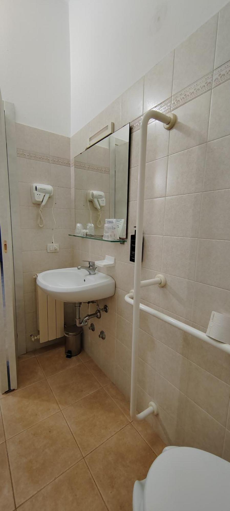 Hotel Nuovo Rondo 세스토 산 지오반니 외부 사진